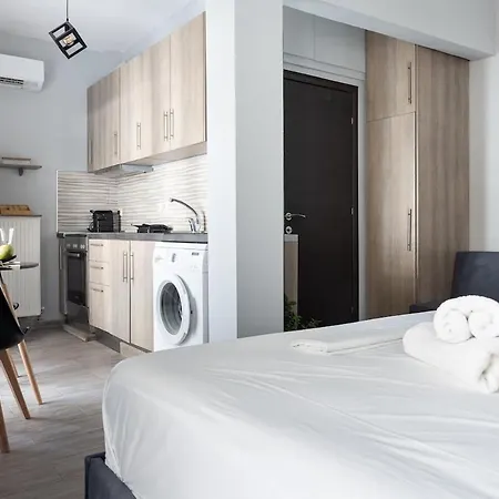 Апартаменты The Cozy Cube - With Patio