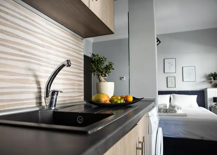 公寓 The Cozy Cube - With Patio *