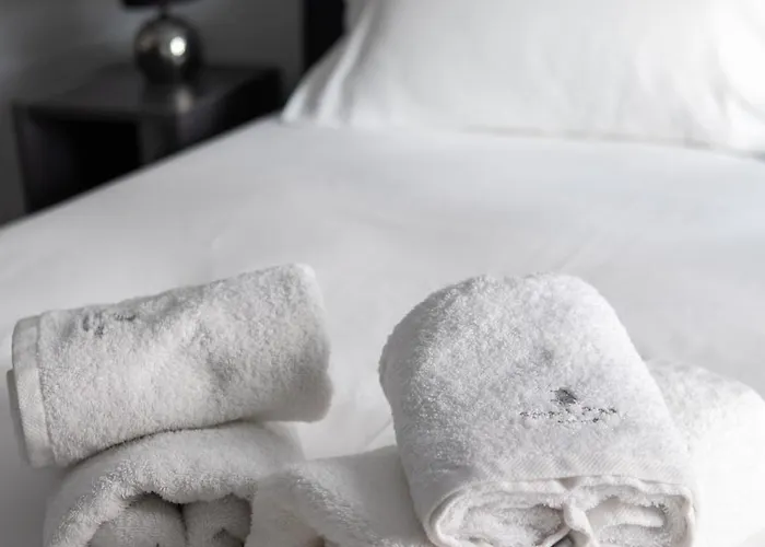 The Cozy Cube - With Patio 塞萨洛尼基