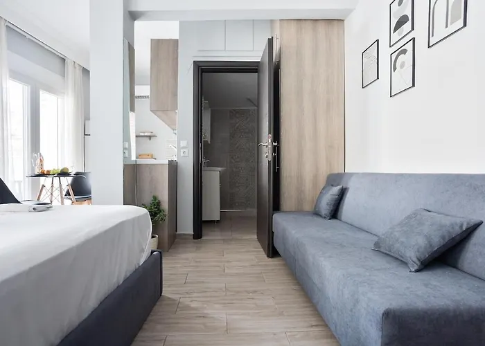 The Cozy Cube - With Patio 公寓 塞萨洛尼基